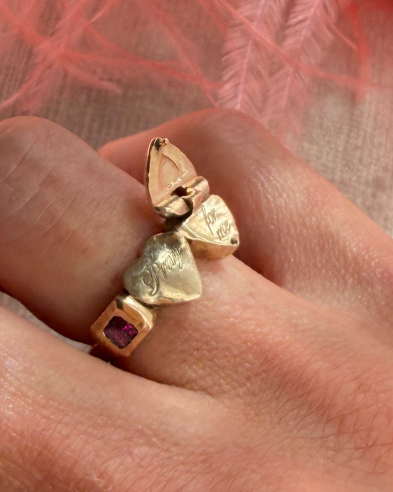 Signet locket ring