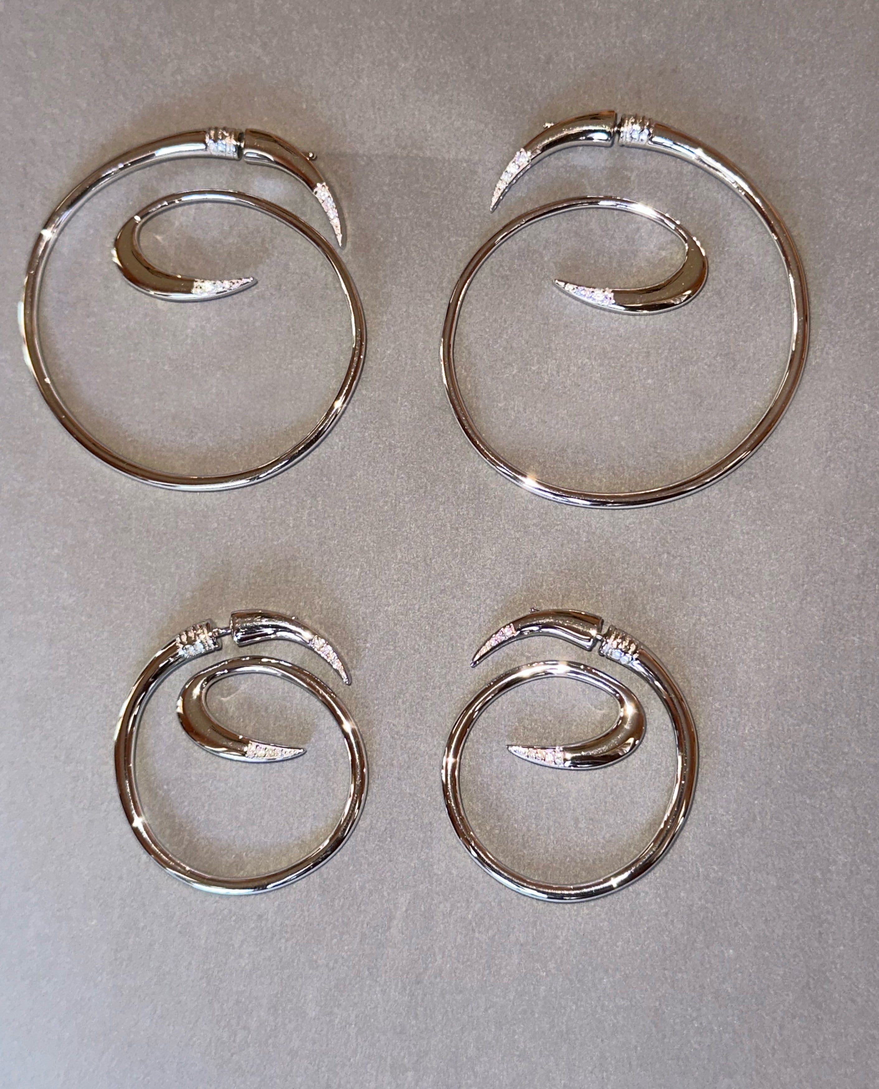 Go Go Hoops Medium Gunmetal