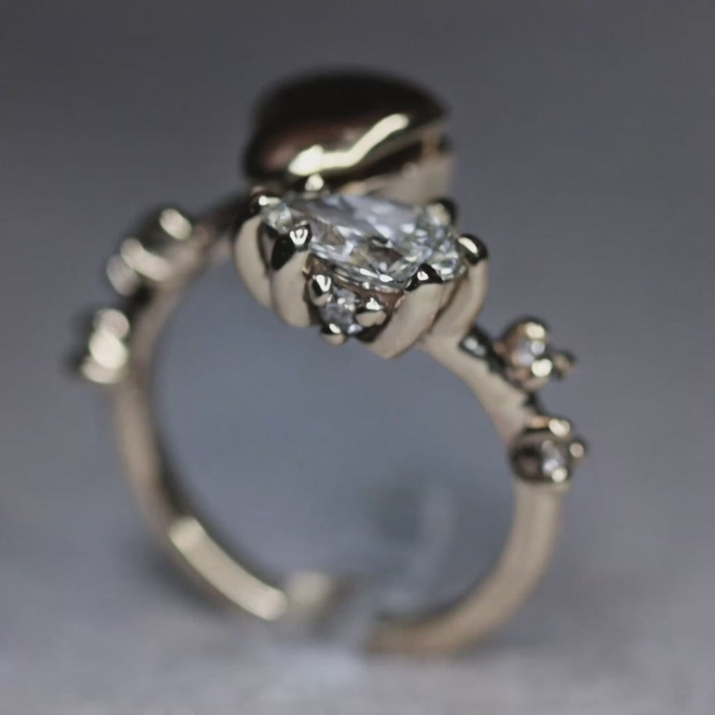 Toi et moi locket ring