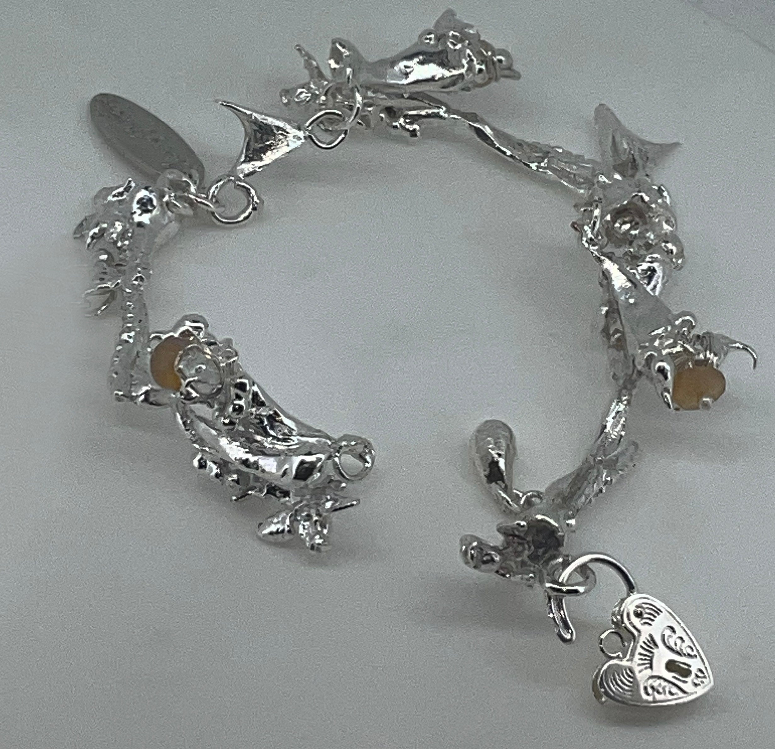 Bracelet of thorns